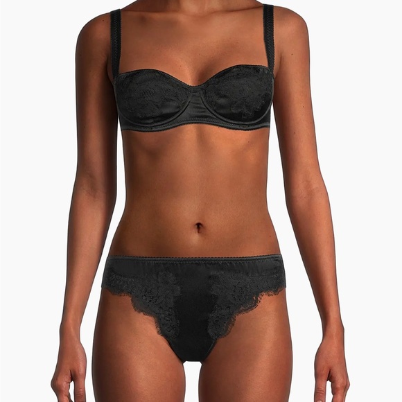 Dolce & Gabbana Other - Dolce & Gabbana Black Lace Bra Set